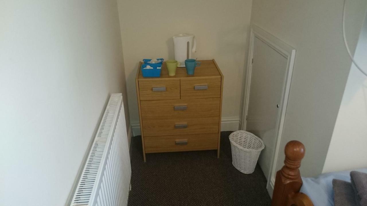 Mount Pleasant Hotell Aberdare Exteriör bild