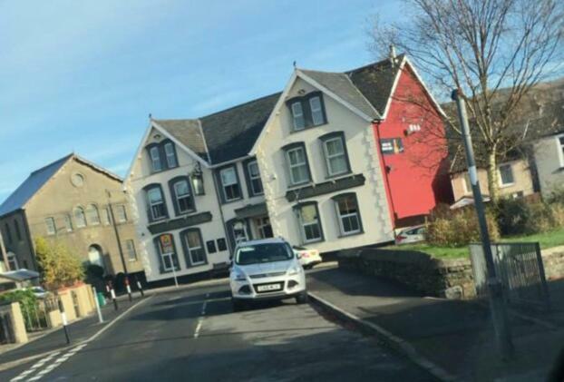 Mount Pleasant Hotell Aberdare Exteriör bild